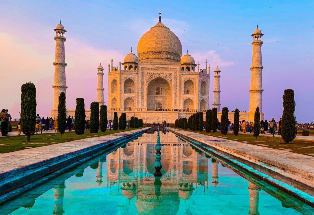 Taj_Mahal- Pre-Wedding Video Shoot Locations in India